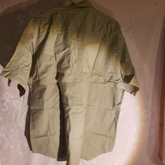 Columbia Men's Button Down - Picture 3 of 3